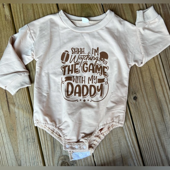 Infant baby toddler tan long sleeve One Piece with snap closure - Picture 1 of 6